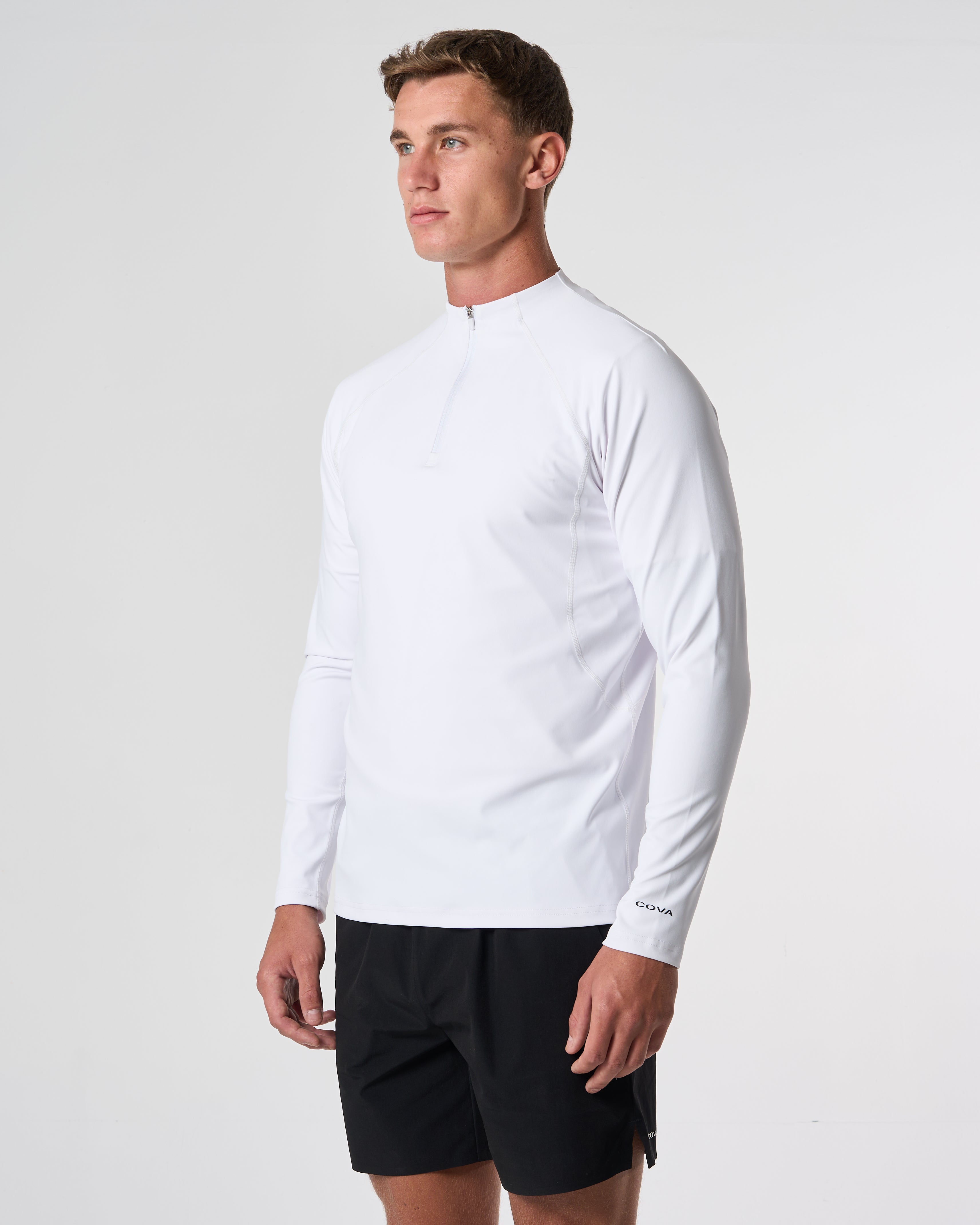 DAILY WHITE 1/4 ZIP